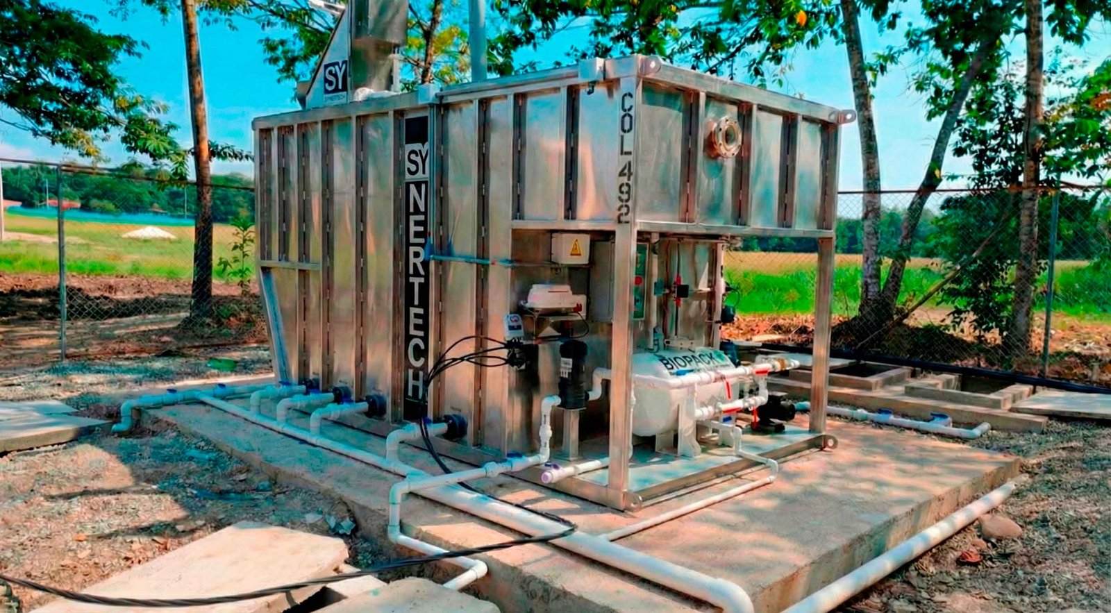 Planta de Tratamiento PTAR Unifamiliar Biocube SBR y MBBR en Acero Inoxidable | Syner Tech